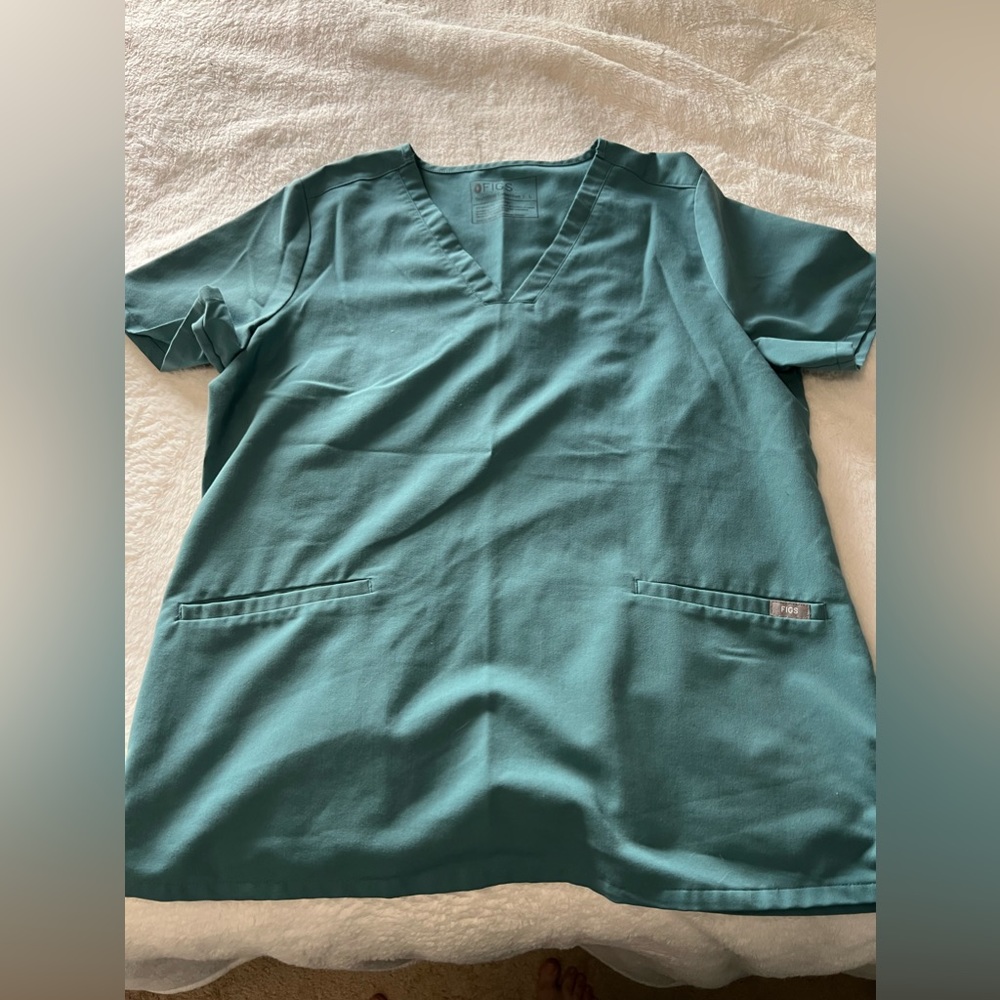 Fig scrubs hydrogreen casma top size L